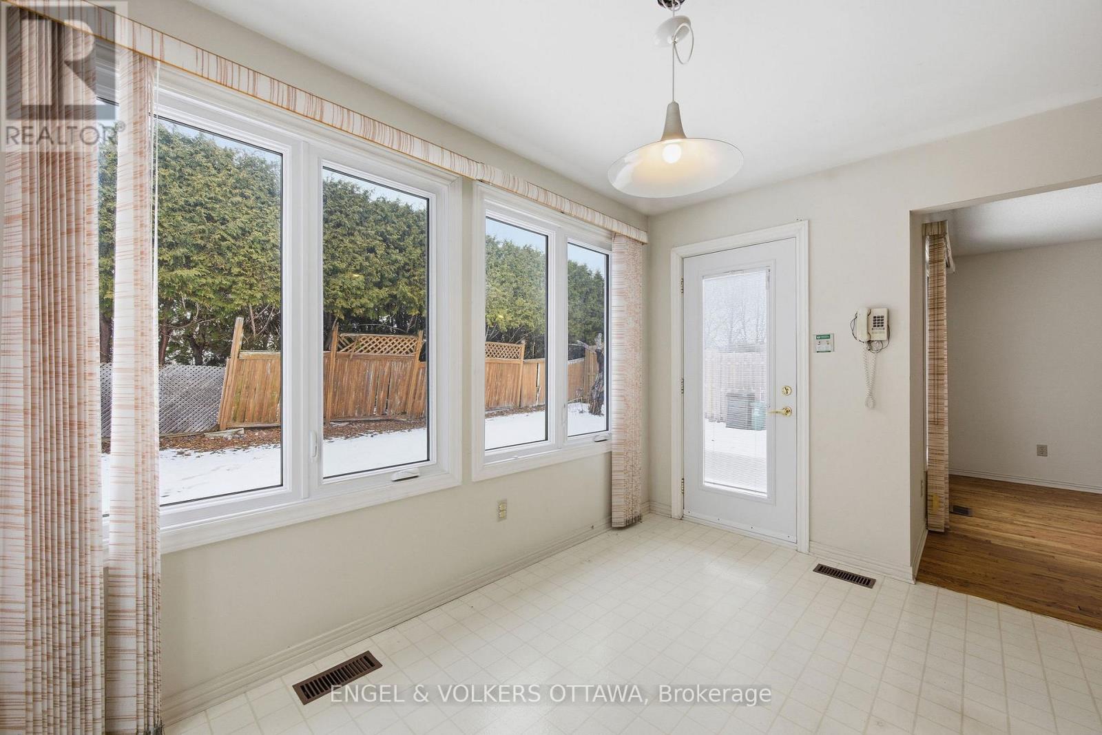 591 Merkley Drive, Ottawa, Ontario  K4A 1S3 - Photo 16 - X12894266