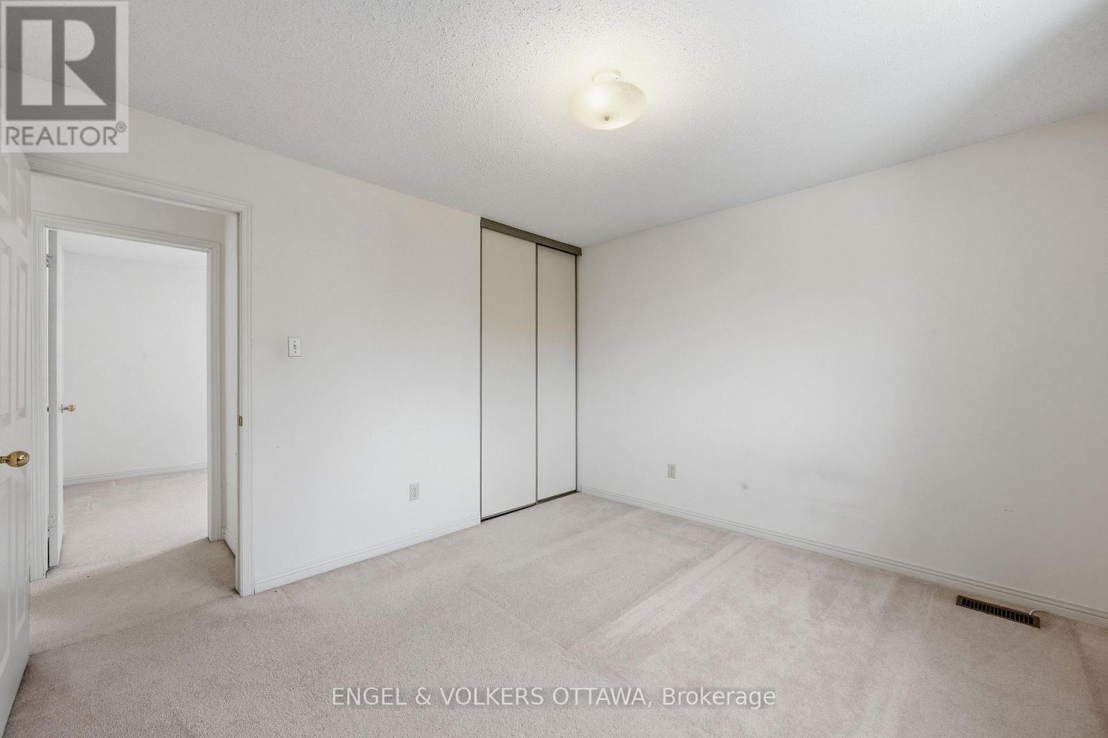 591 Merkley Drive, Ottawa, Ontario  K4A 1S3 - Photo 23 - X12894266