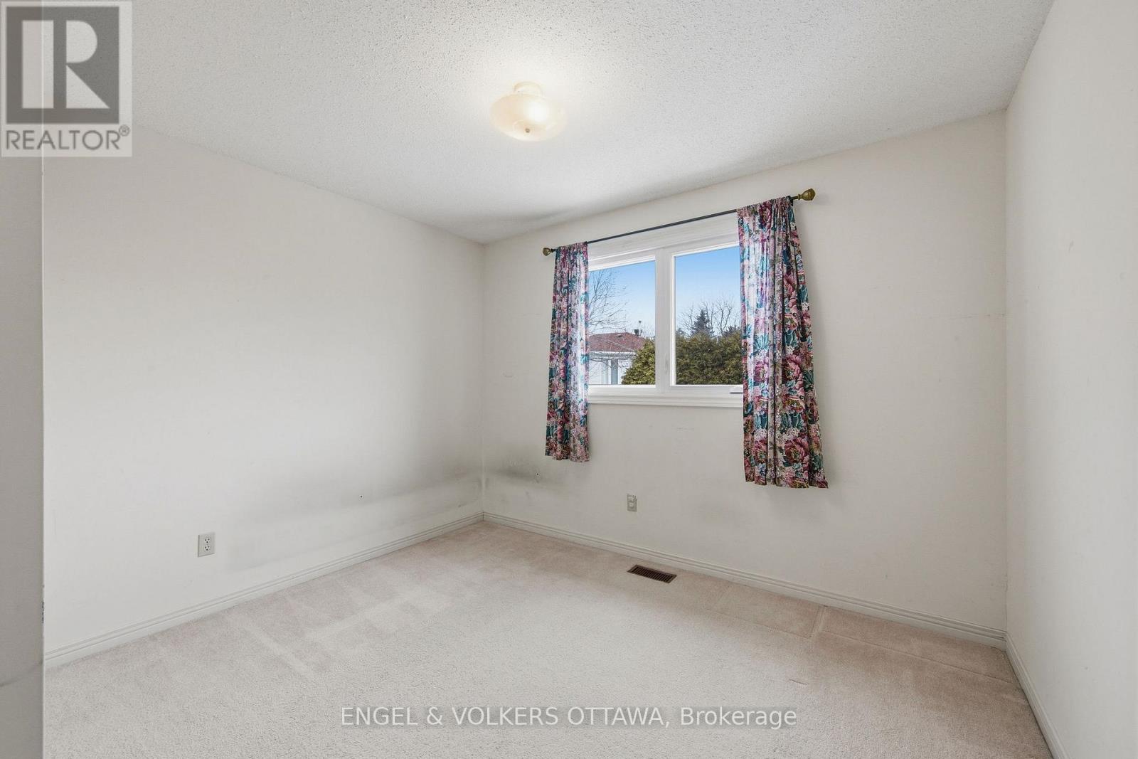 591 Merkley Drive, Ottawa, Ontario  K4A 1S3 - Photo 25 - X12894266