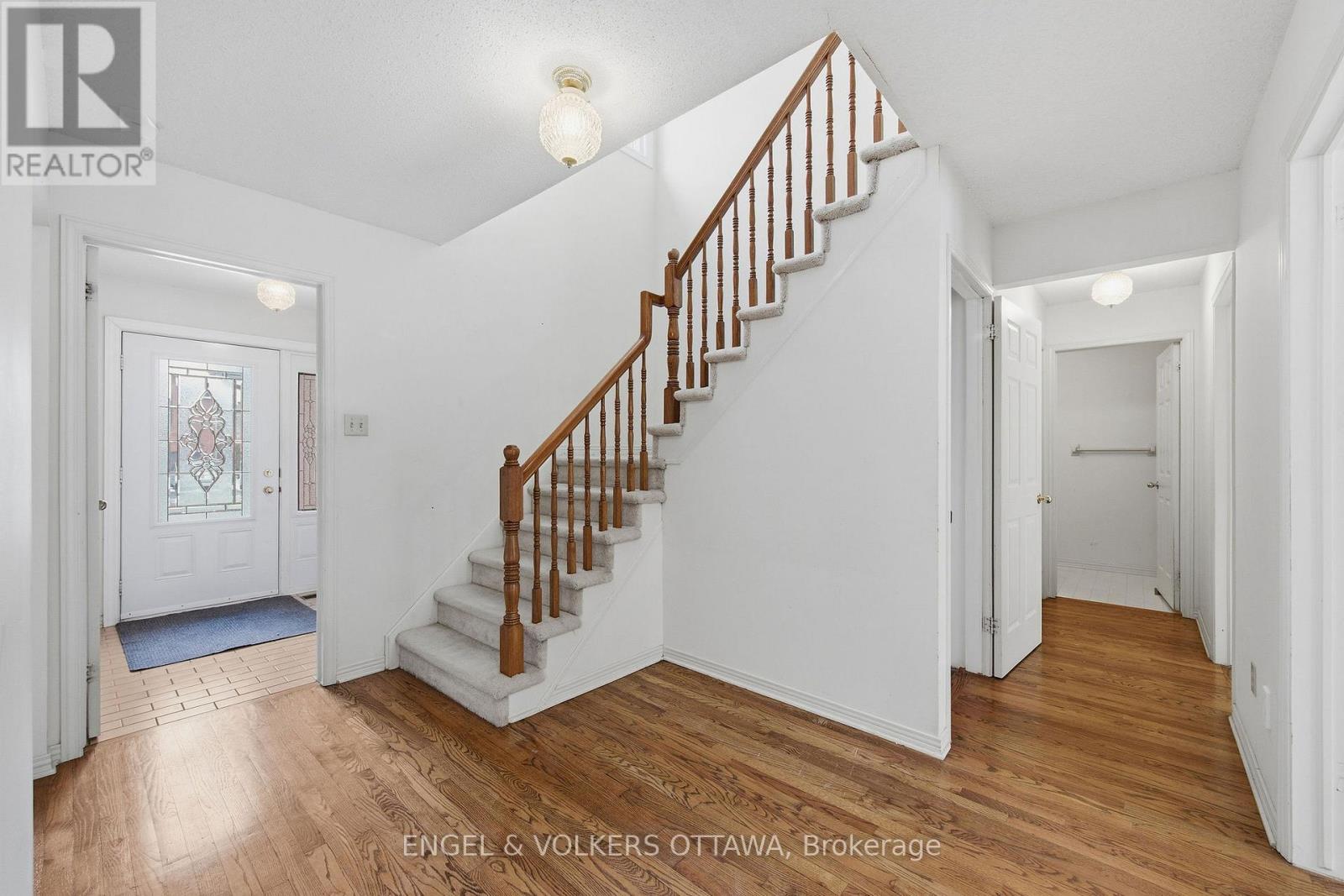 591 Merkley Drive, Ottawa, Ontario  K4A 1S3 - Photo 5 - X12894266