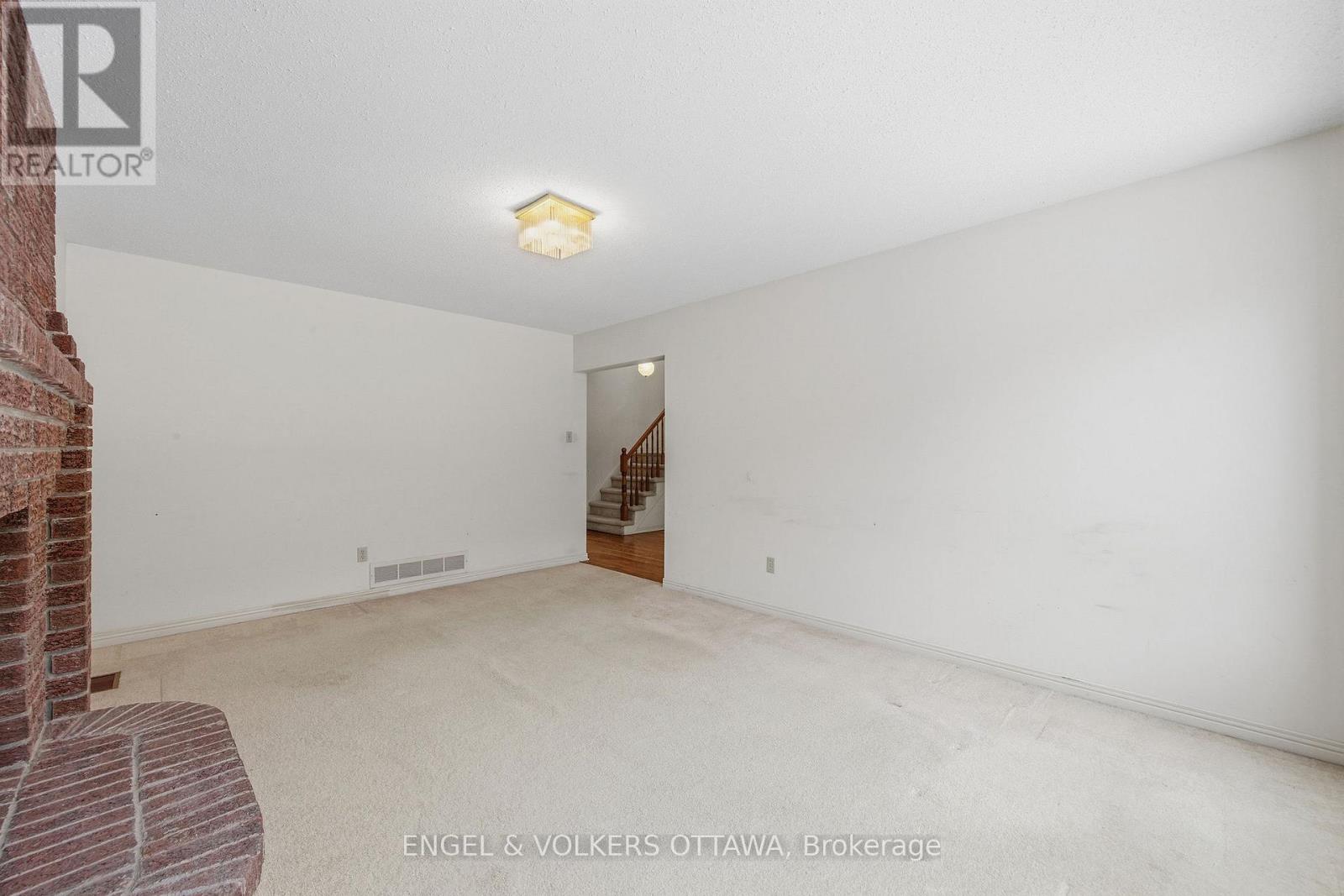 591 Merkley Drive, Ottawa, Ontario  K4A 1S3 - Photo 9 - X12894266