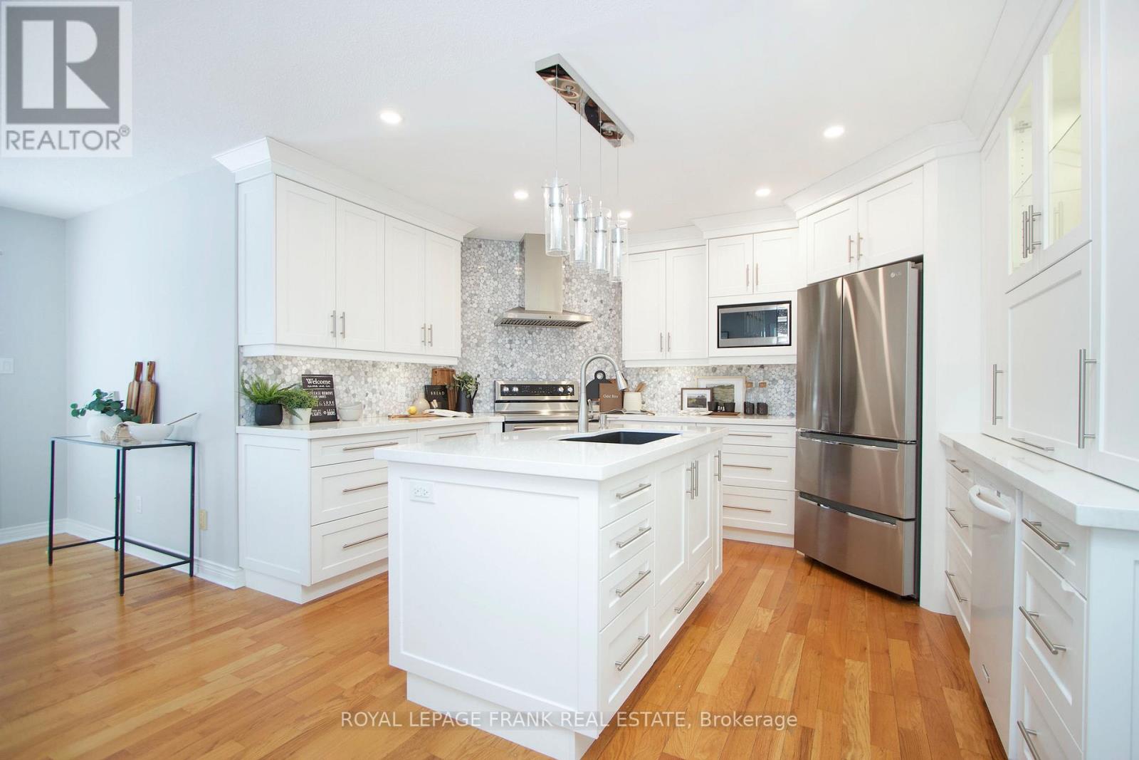 964 Deer Valley Drive, Oshawa, Ontario  L1J 8N7 - Photo 11 - E12894302