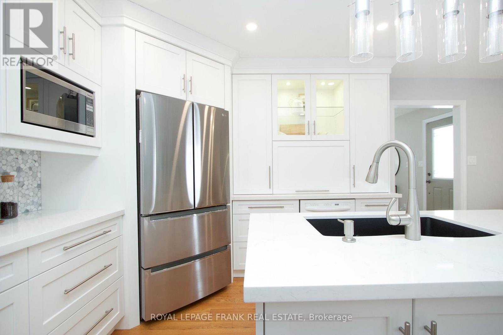 964 Deer Valley Drive, Oshawa, Ontario  L1J 8N7 - Photo 15 - E12894302