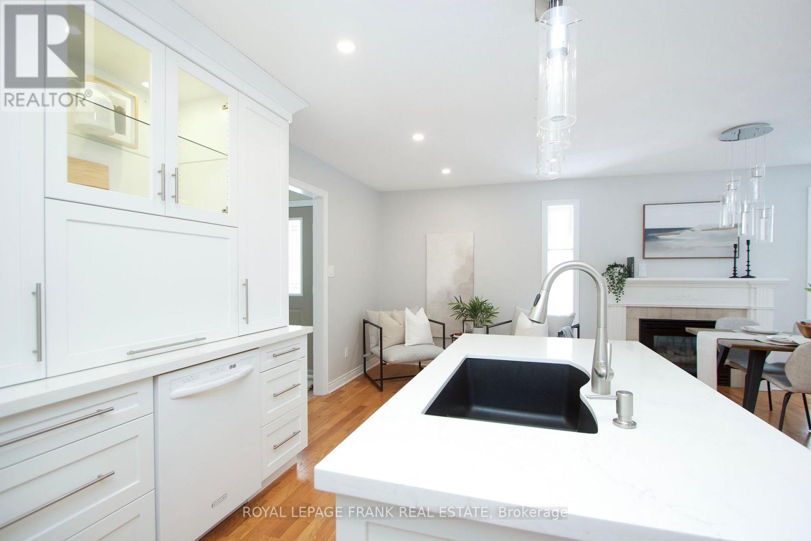 964 Deer Valley Drive, Oshawa, Ontario  L1J 8N7 - Photo 16 - E12894302