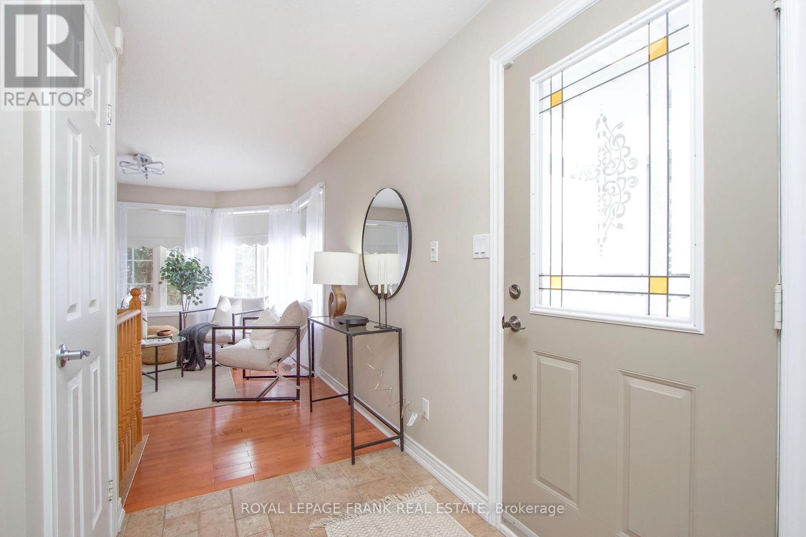 964 Deer Valley Drive, Oshawa, Ontario  L1J 8N7 - Photo 6 - E12894302