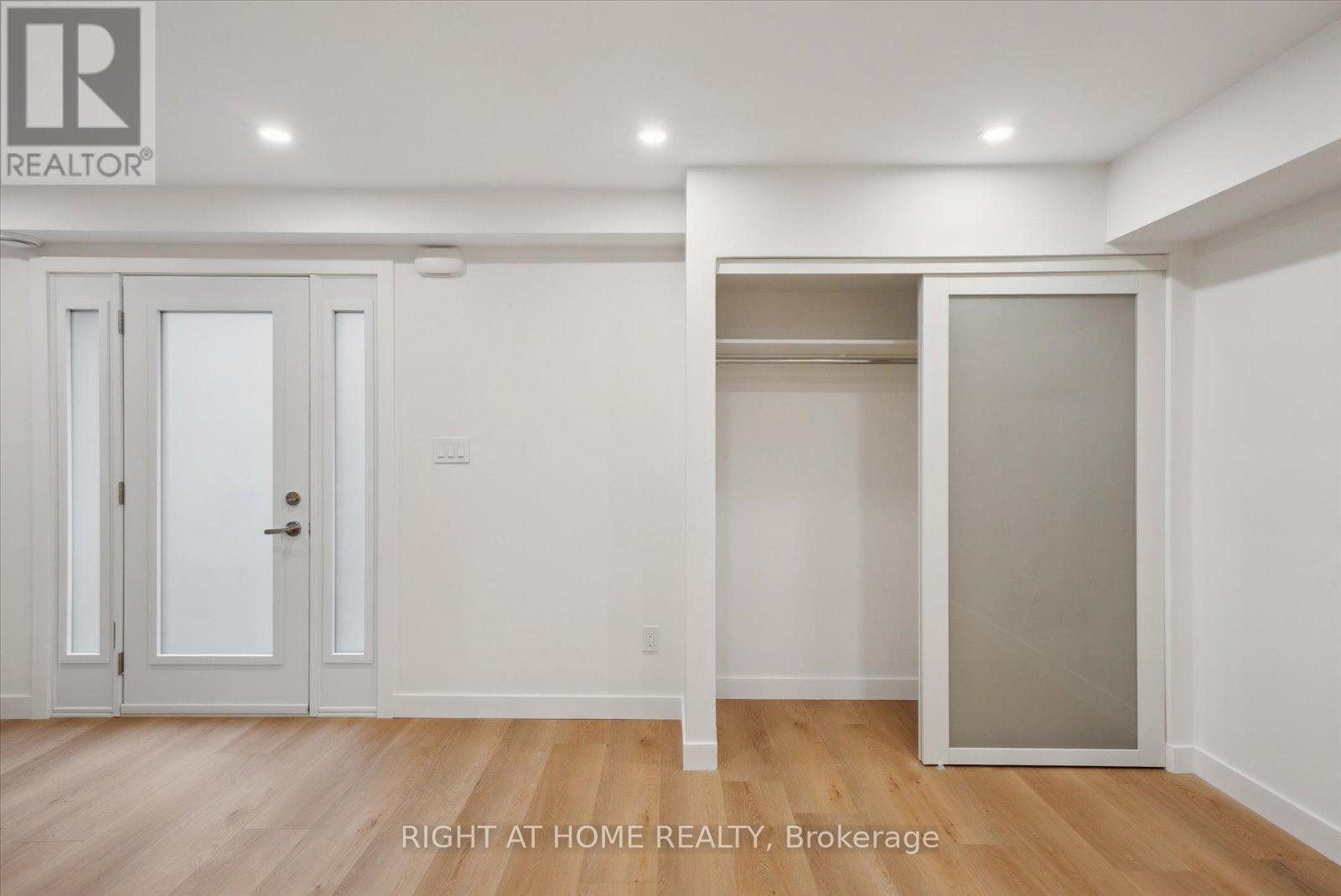 3 - 125 Kendal Ave Avenue, Toronto, Ontario  M5R 1L8 - Photo 4 - C12894210