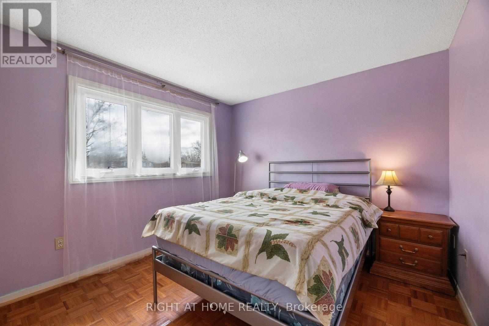 183 Ravenscroft Road, Ajax, Ontario  L1T 1Z9 - Photo 11 - E12894206
