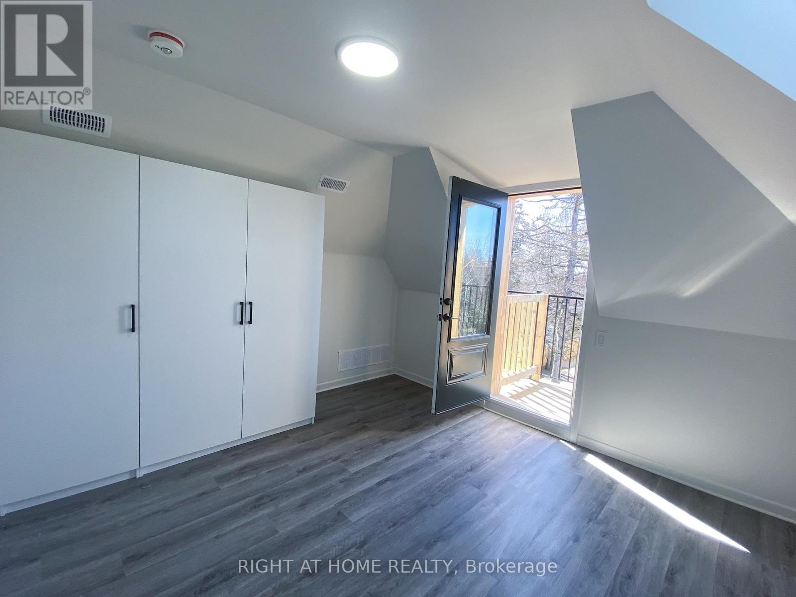 4 - 1258 Broadview Avenue, Toronto (Broadview North), Ontario  M4K 2T4 - Photo 8 - E12894208