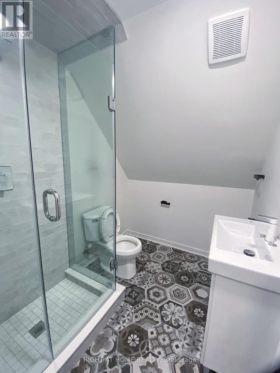 4 - 1258 Broadview Avenue, Toronto (Broadview North), Ontario  M4K 2T4 - Photo 9 - E12894208