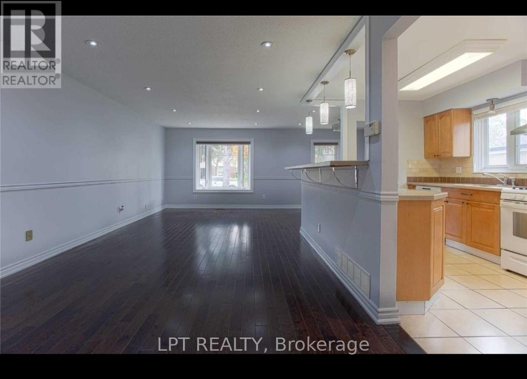 188 John Tabor Trail, Toronto, Ontario  M1B 2R2 - Photo 7 - E12894222