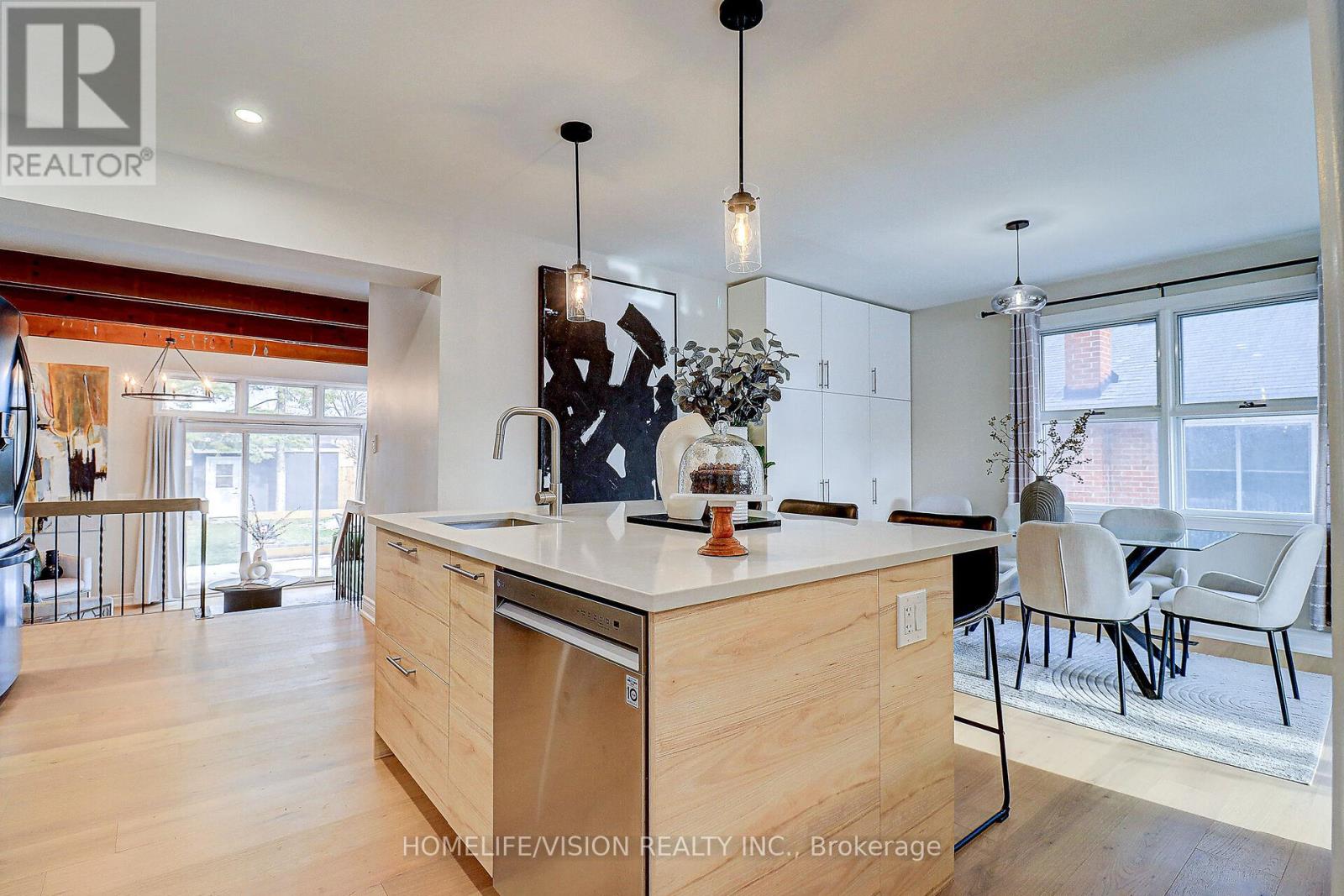 1113 Green Street, Whitby, Ontario  L1N 4G8 - Photo 13 - E12894226