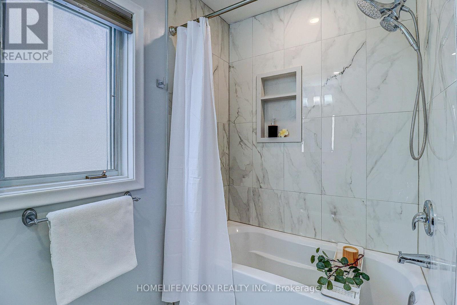 1113 Green Street, Whitby, Ontario  L1N 4G8 - Photo 22 - E12894226