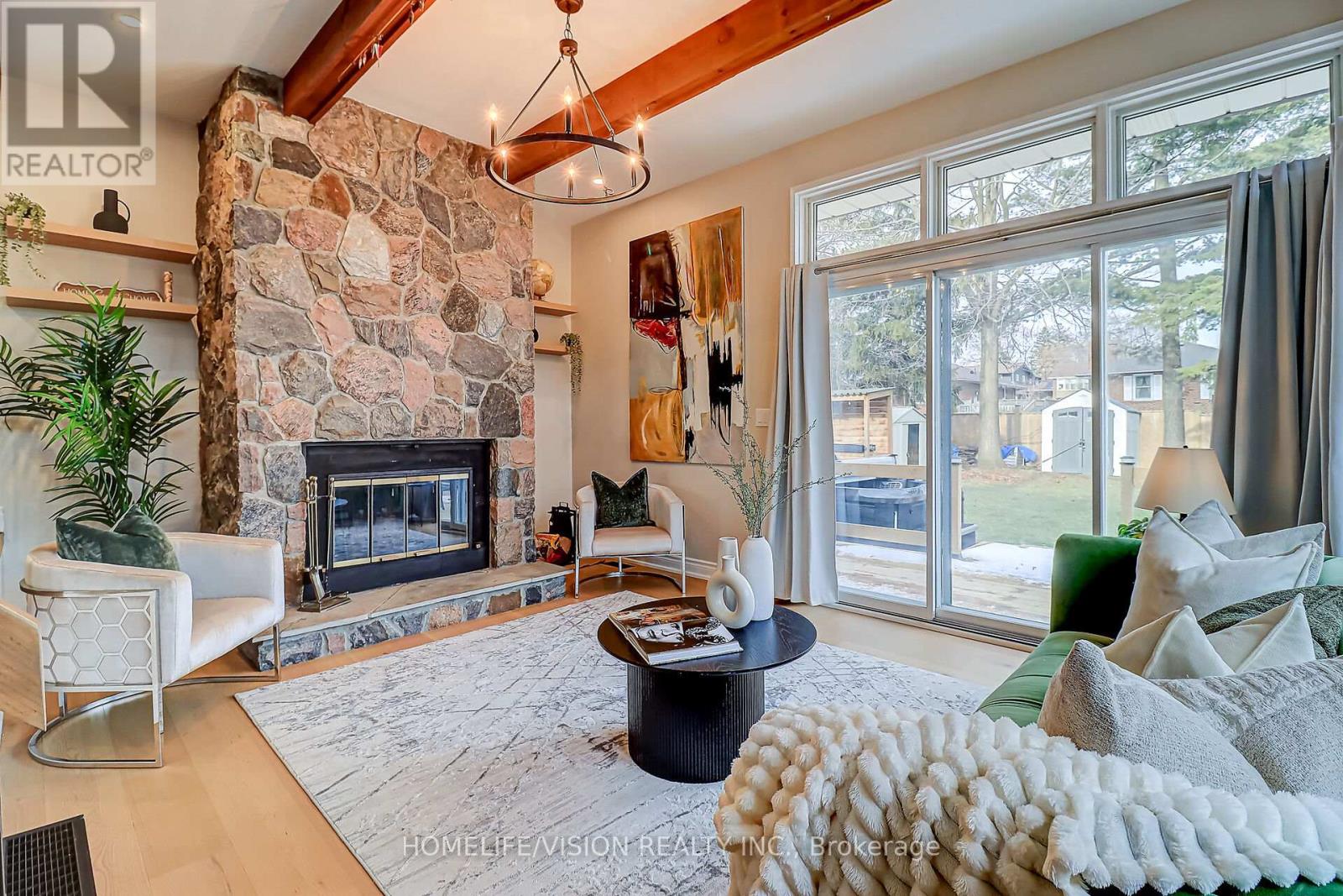 1113 Green Street, Whitby, Ontario  L1N 4G8 - Photo 3 - E12894226