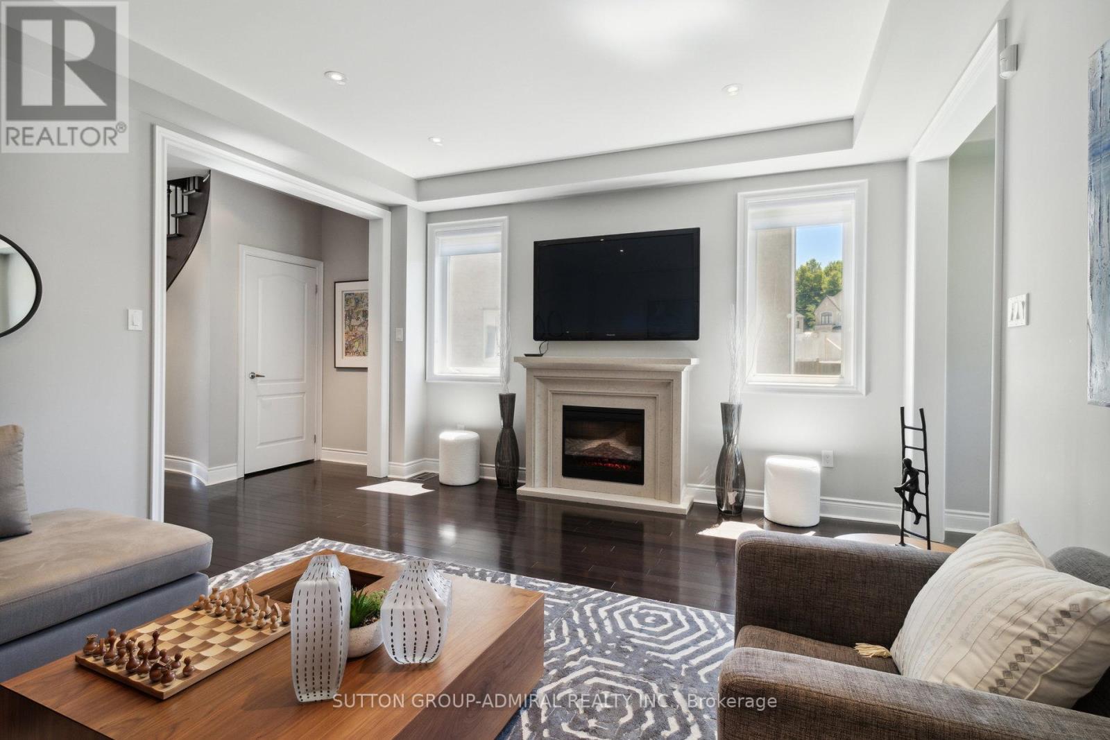 67 Bristlewood Crescent, Vaughan, Ontario L4J 9K9 - Photo 7 - N12894248