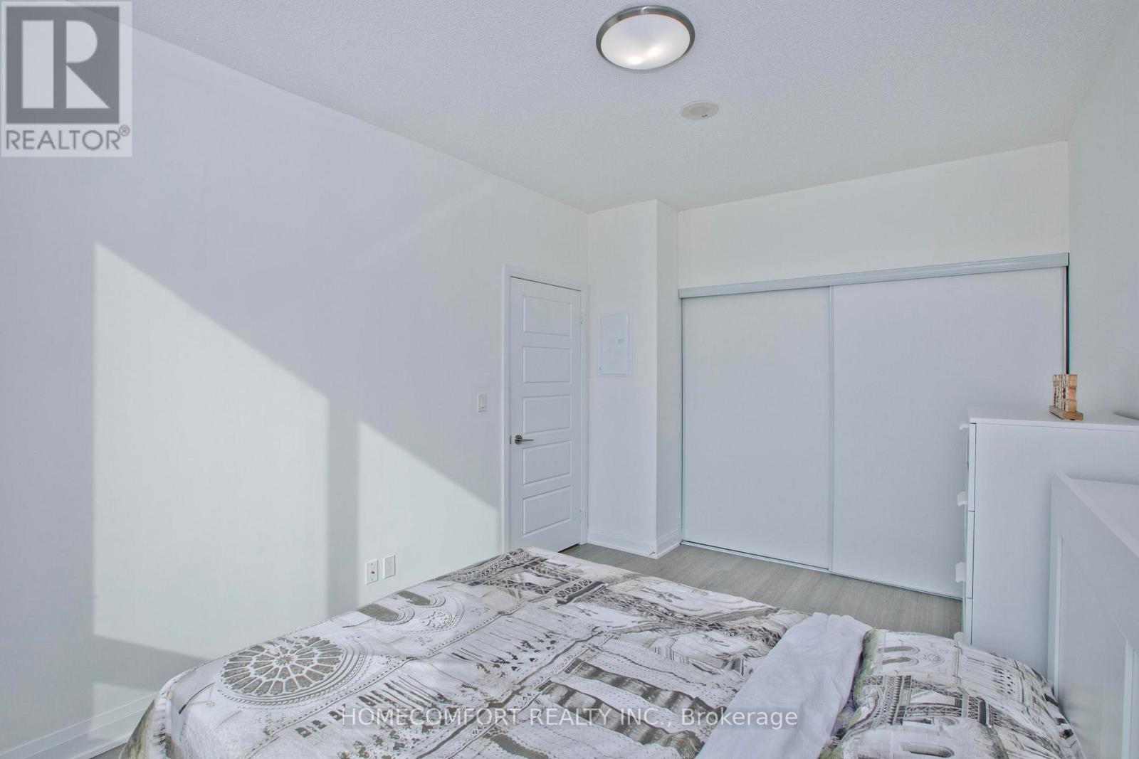 815 - 15 Water Walk Drive, Markham, Ontario  L6G 0G2 - Photo 15 - N12894262