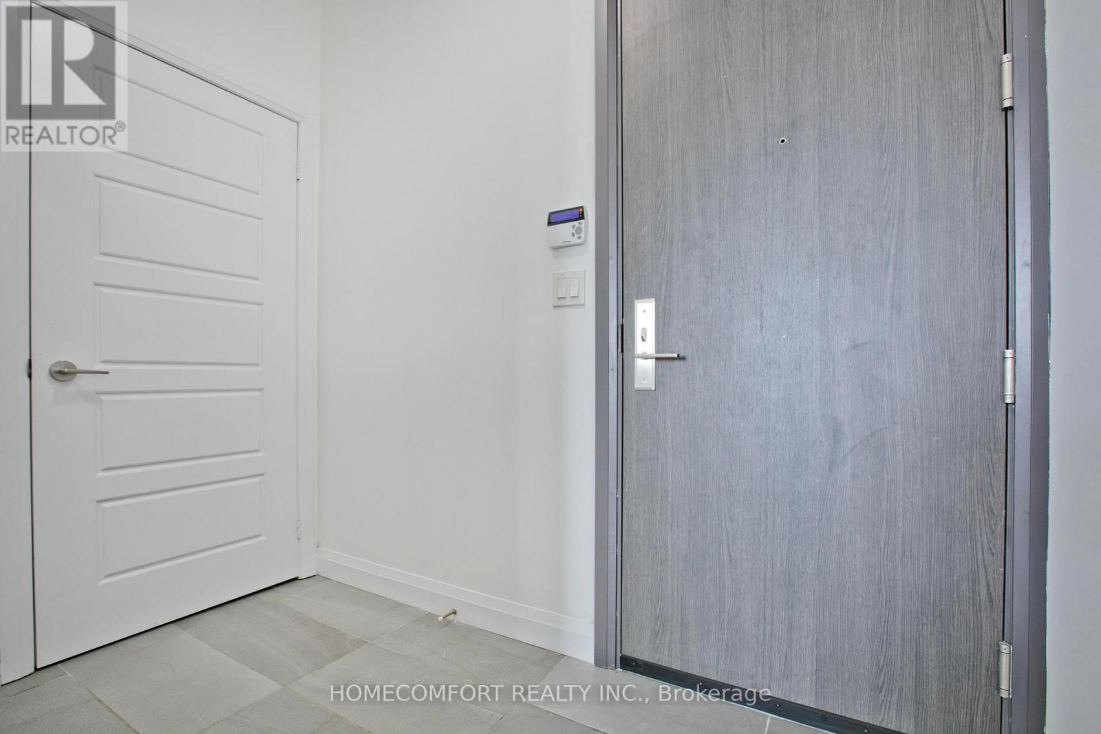 815 - 15 Water Walk Drive, Markham, Ontario  L6G 0G2 - Photo 21 - N12894262