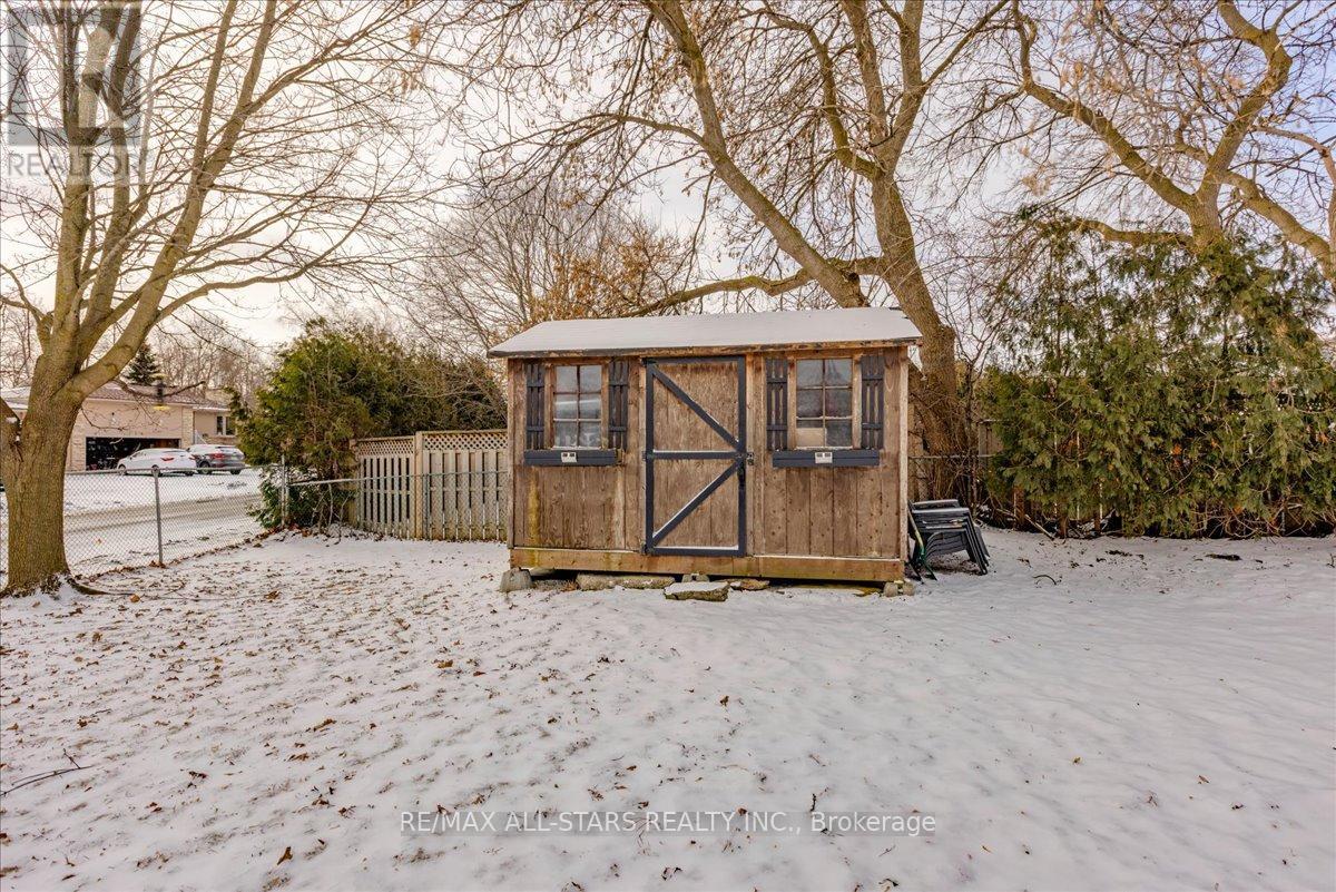 77 Biscayne Boulevard, Georgina, Ontario  L4P 3M8 - Photo 28 - N12894298