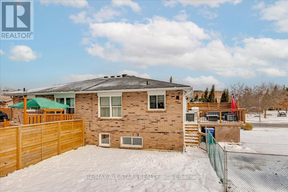 77 Biscayne Boulevard, Georgina, Ontario  L4P 3M8 - Photo 30 - N12894298