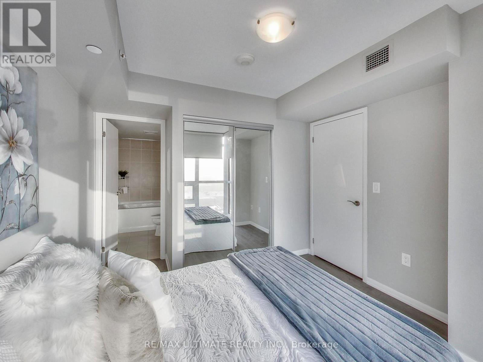 1012 - 3091 Dufferin Street, Toronto, Ontario  M6A 0C4 - Photo 14 - W12894216