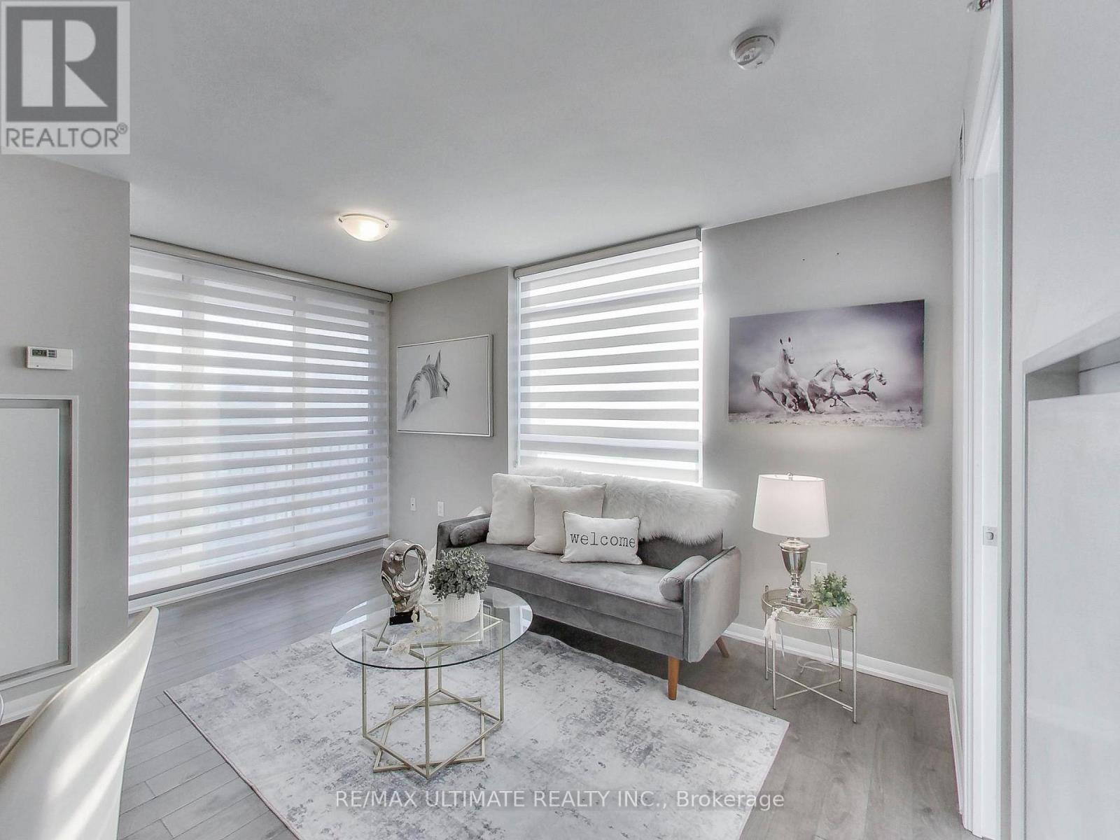 1012 - 3091 Dufferin Street, Toronto, Ontario  M6A 0C4 - Photo 4 - W12894216