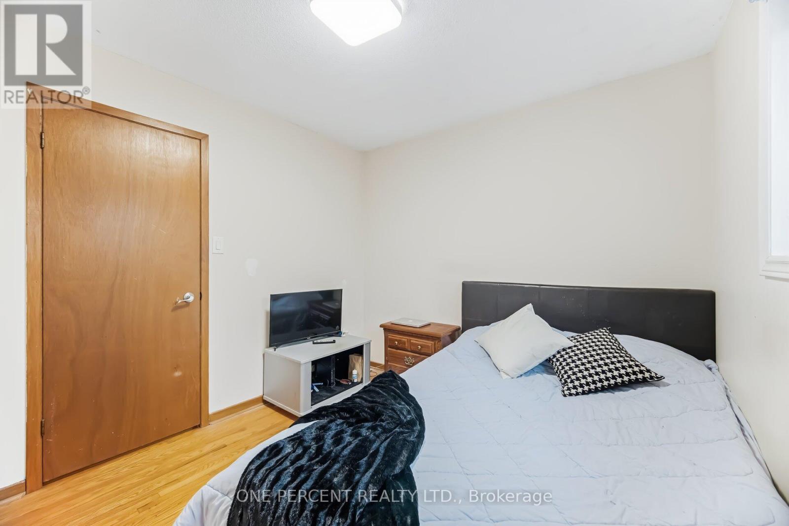 4 Manorcrest Street, Brampton, Ontario  L6S 2W9 - Photo 29 - W12894224