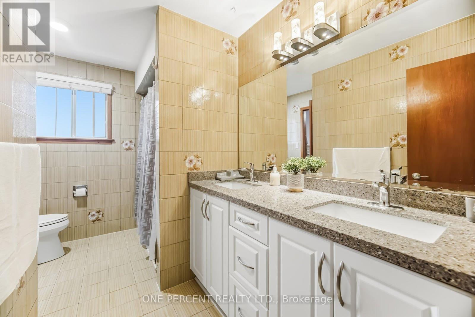 4 Manorcrest Street, Brampton, Ontario  L6S 2W9 - Photo 30 - W12894224