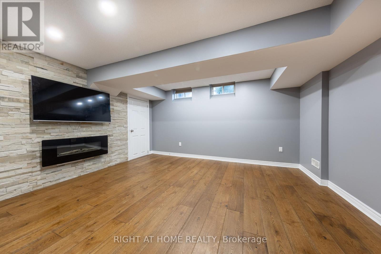 15 Munch Place, Milton, Ontario  L9T 8K6 - Photo 15 - W12894238