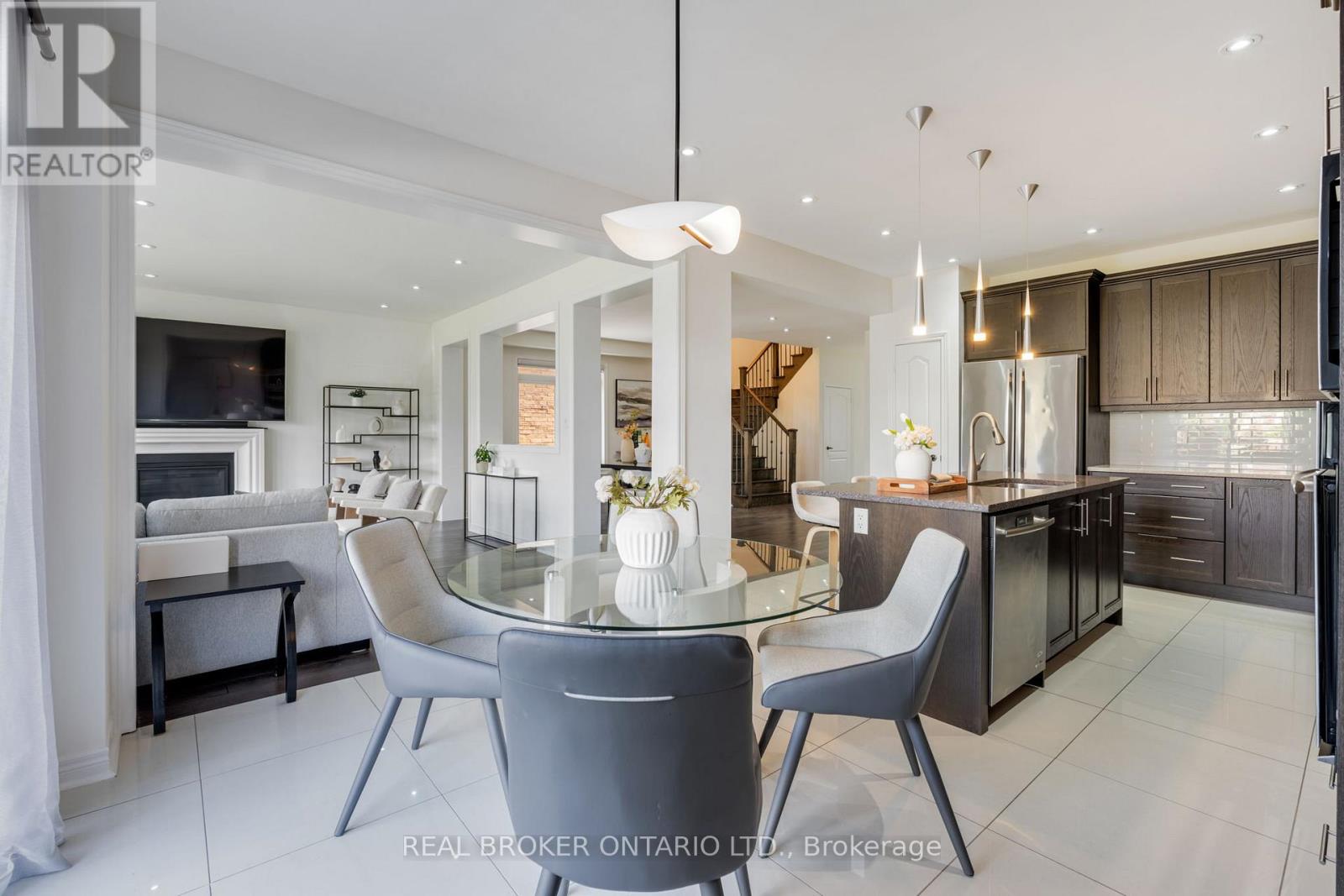 4 Mugford Crescent, Brampton, Ontario  L6Y 6A7 - Photo 18 - W12894258