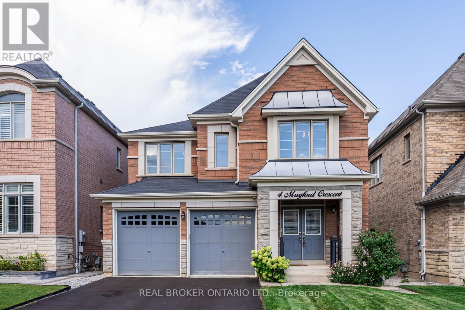 4 Mugford Crescent, Brampton, Ontario  L6Y 6A7 - Photo 3 - W12894258