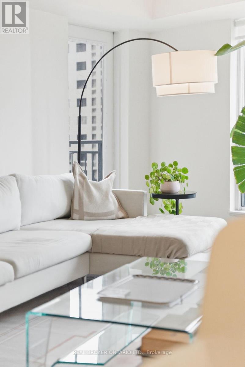 1112 - 2111 Lakeshore Boulevard W, Toronto, Ontario  M8V 4E8 - Photo 15 - W12894290