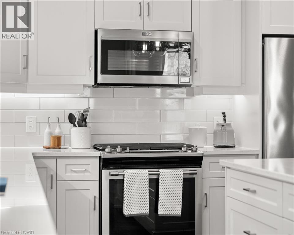 202 Timber Trail Road, Elmira, Ontario  N3B 0E4 - Photo 10 - 40811729