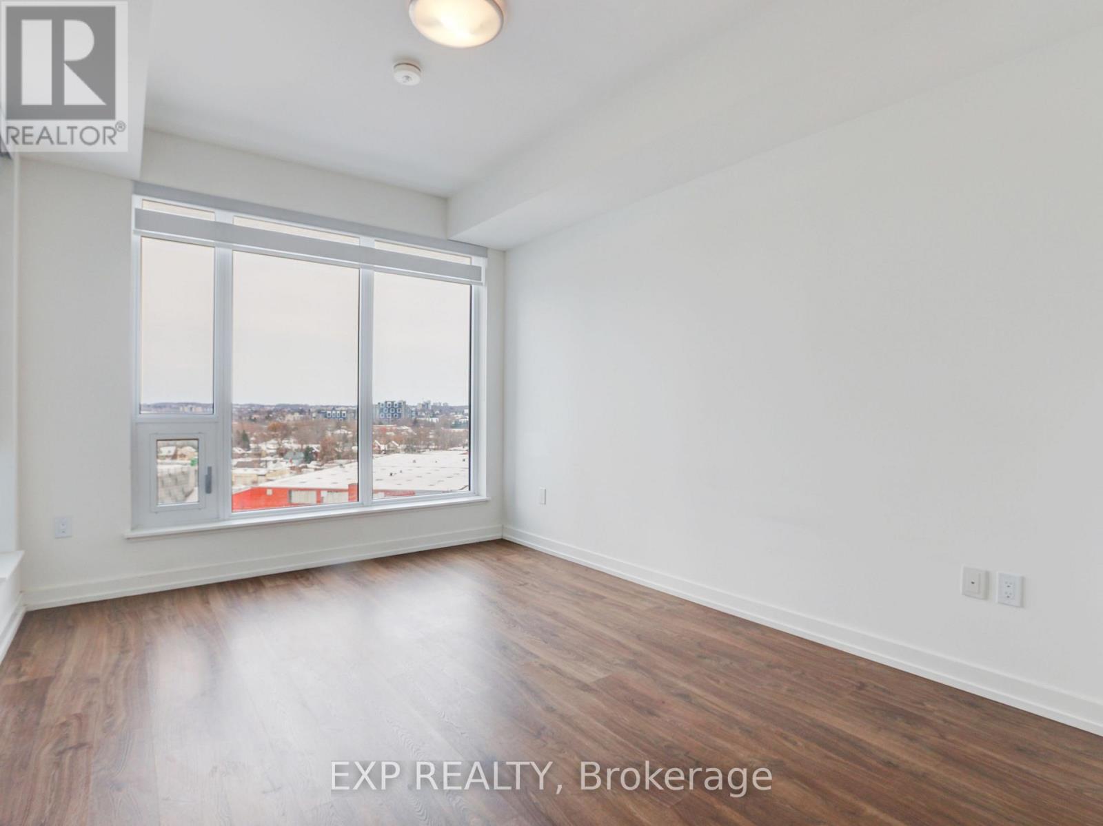 708 - 15 Wellington Street S, Kitchener, Ontario  N2G 0E4 - Photo 19 - X12894236