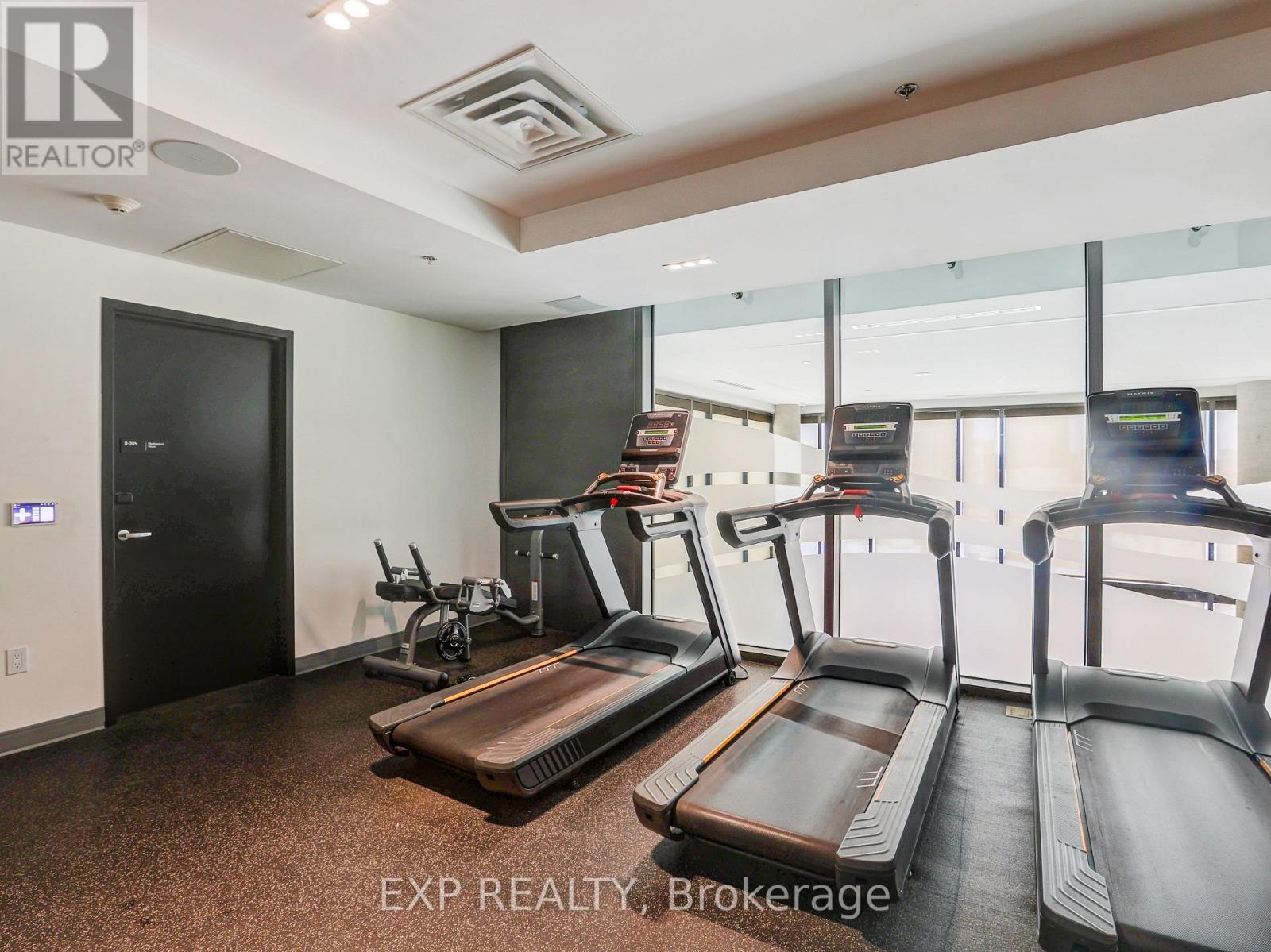 708 - 15 Wellington Street S, Kitchener, Ontario  N2G 0E4 - Photo 30 - X12894236