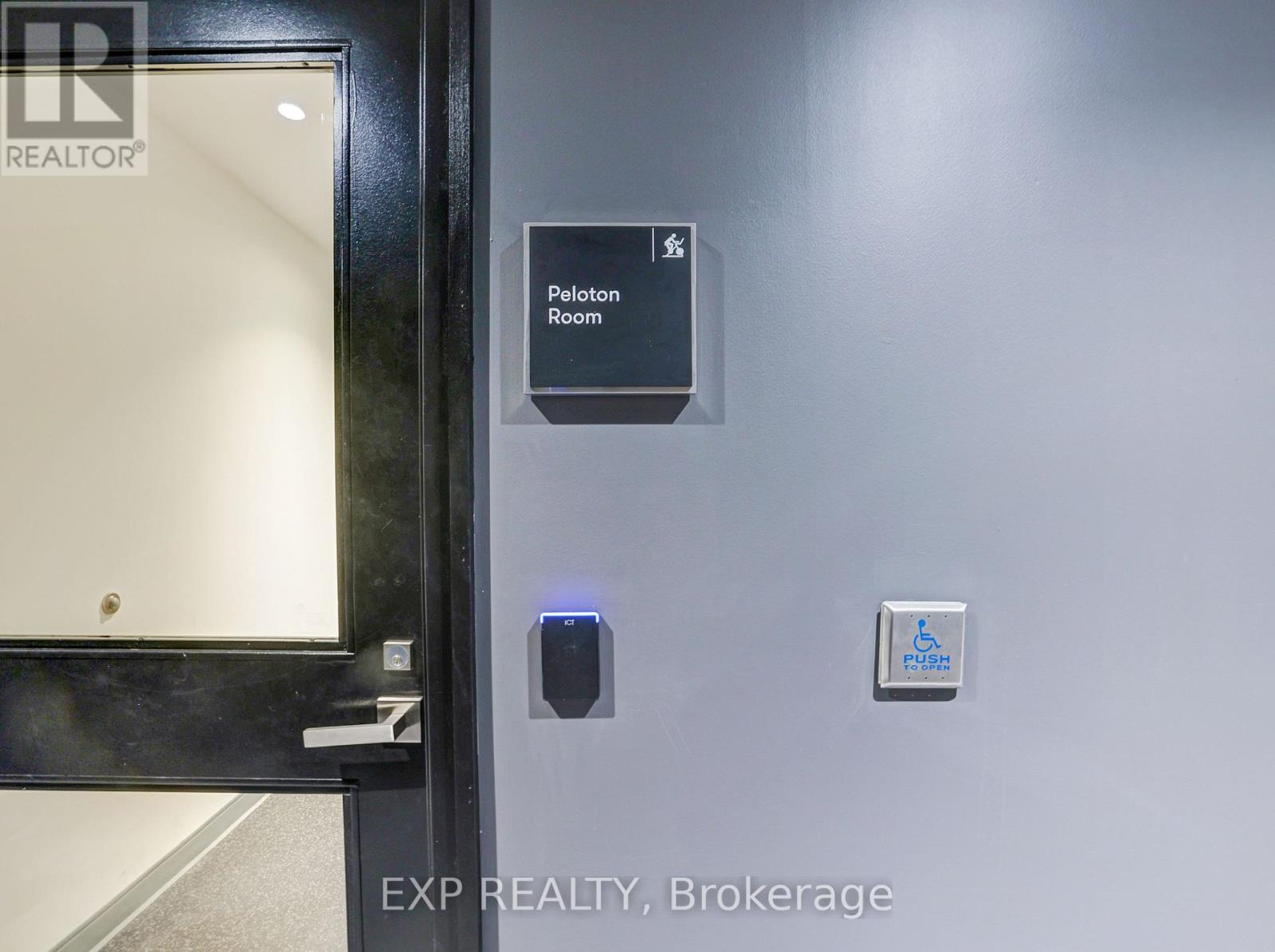 708 - 15 Wellington Street S, Kitchener, Ontario  N2G 0E4 - Photo 32 - X12894236