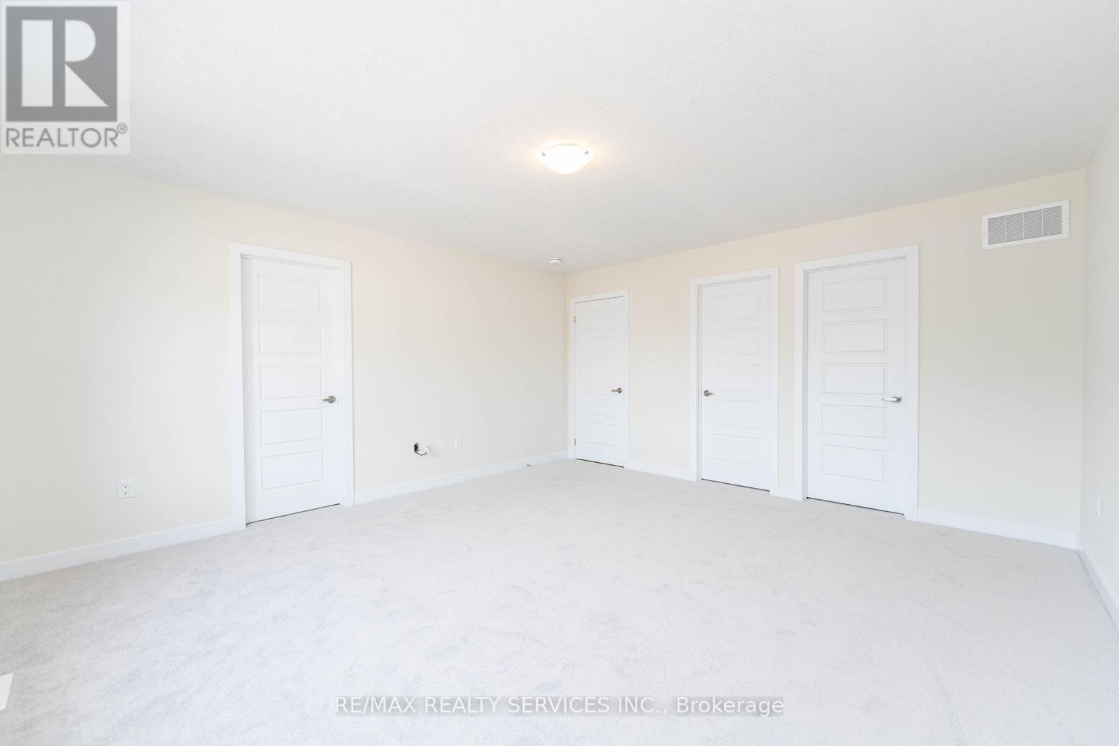 Cres - 82 Starboard Crescent, Welland, Ontario  L3B 0M7 - Photo 17 - X12894240