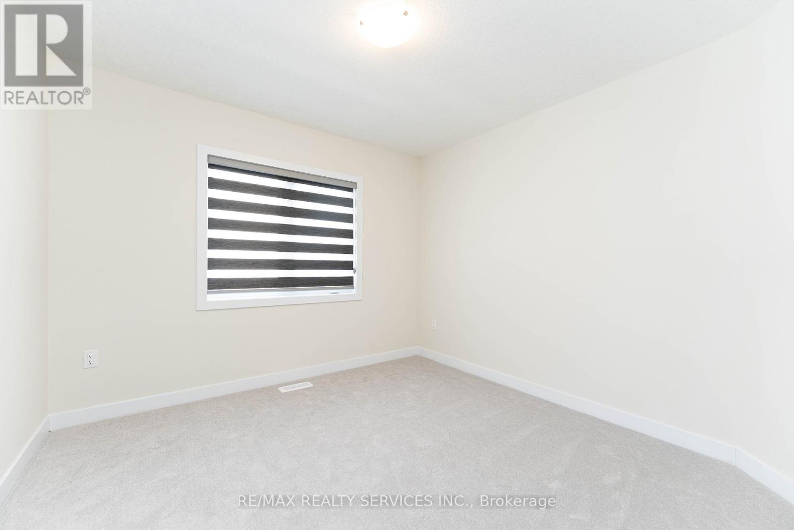 Cres - 82 Starboard Crescent, Welland, Ontario  L3B 0M7 - Photo 30 - X12894240