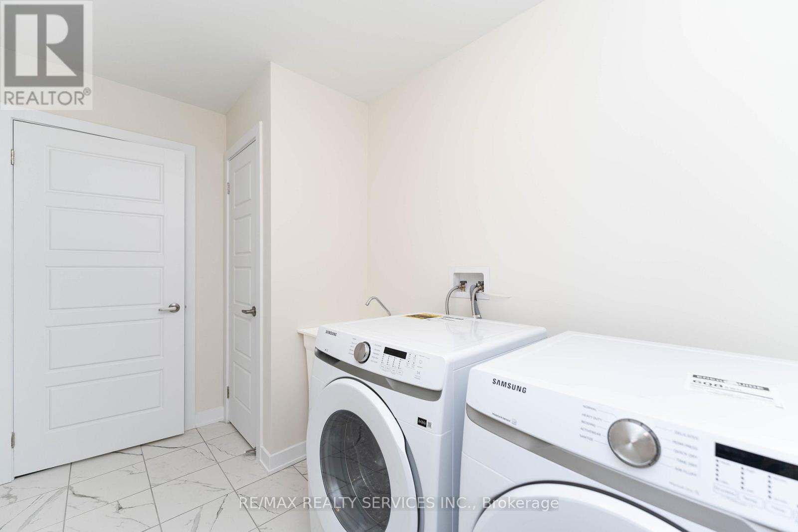 Cres - 82 Starboard Crescent, Welland, Ontario  L3B 0M7 - Photo 35 - X12894240