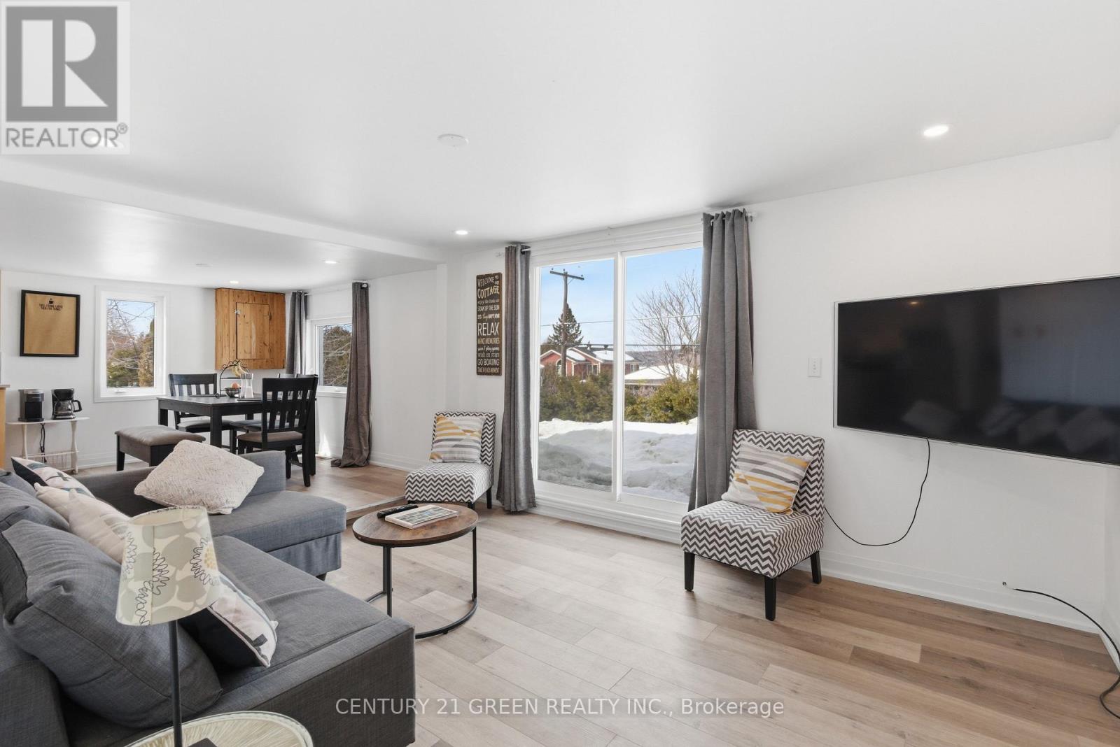 135 VILLAGE STREET, Hastings Highlands, Ontario