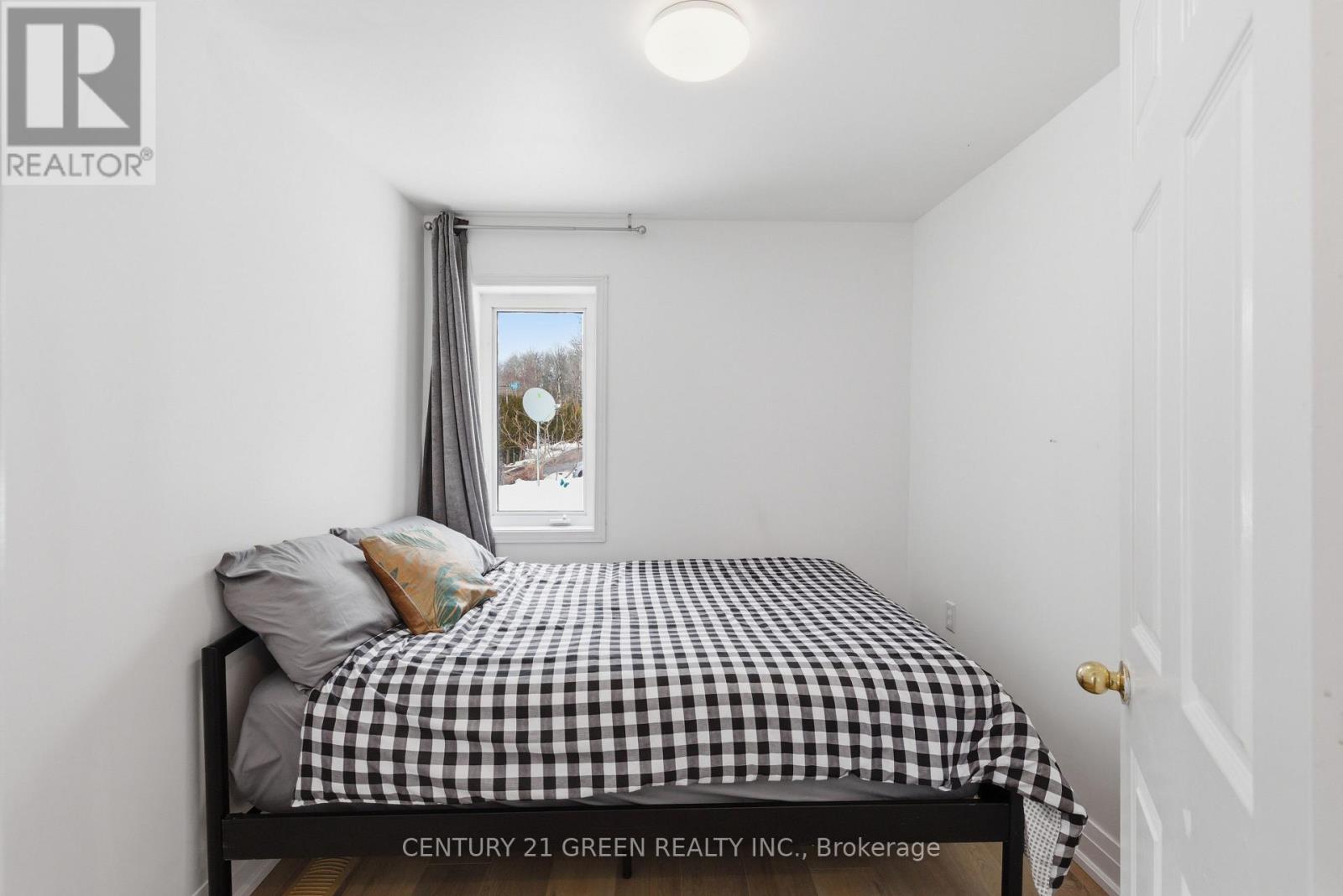 135 Village Street, Hastings Highlands, Ontario  K0L 1C0 - Photo 7 - X12894292