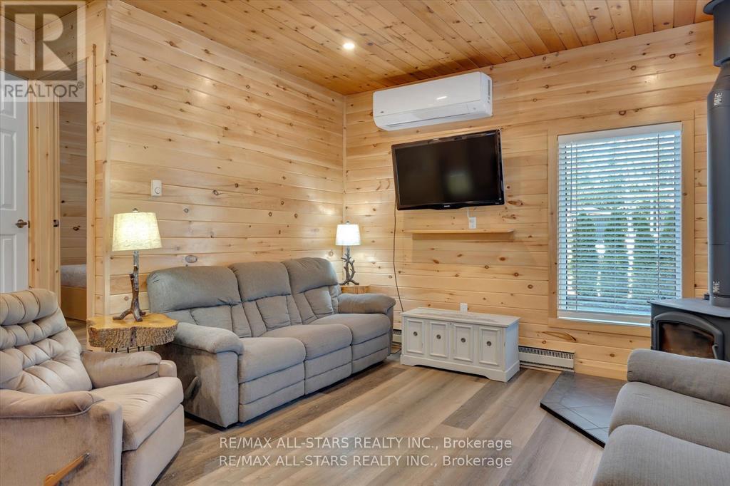 11 Little Bay Drive, Kawartha Lakes, Ontario  K0M 2L0 - Photo 23 - X12894332