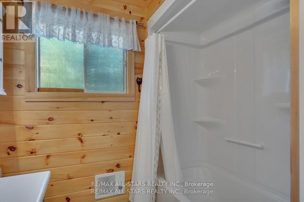 11 Little Bay Drive, Kawartha Lakes, Ontario  K0M 2L0 - Photo 33 - X12894332