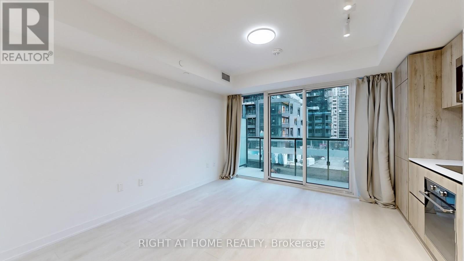 308 - 117 Broadway Avenue, Toronto, Ontario  M4P 1V3 - Photo 5 - C12894308