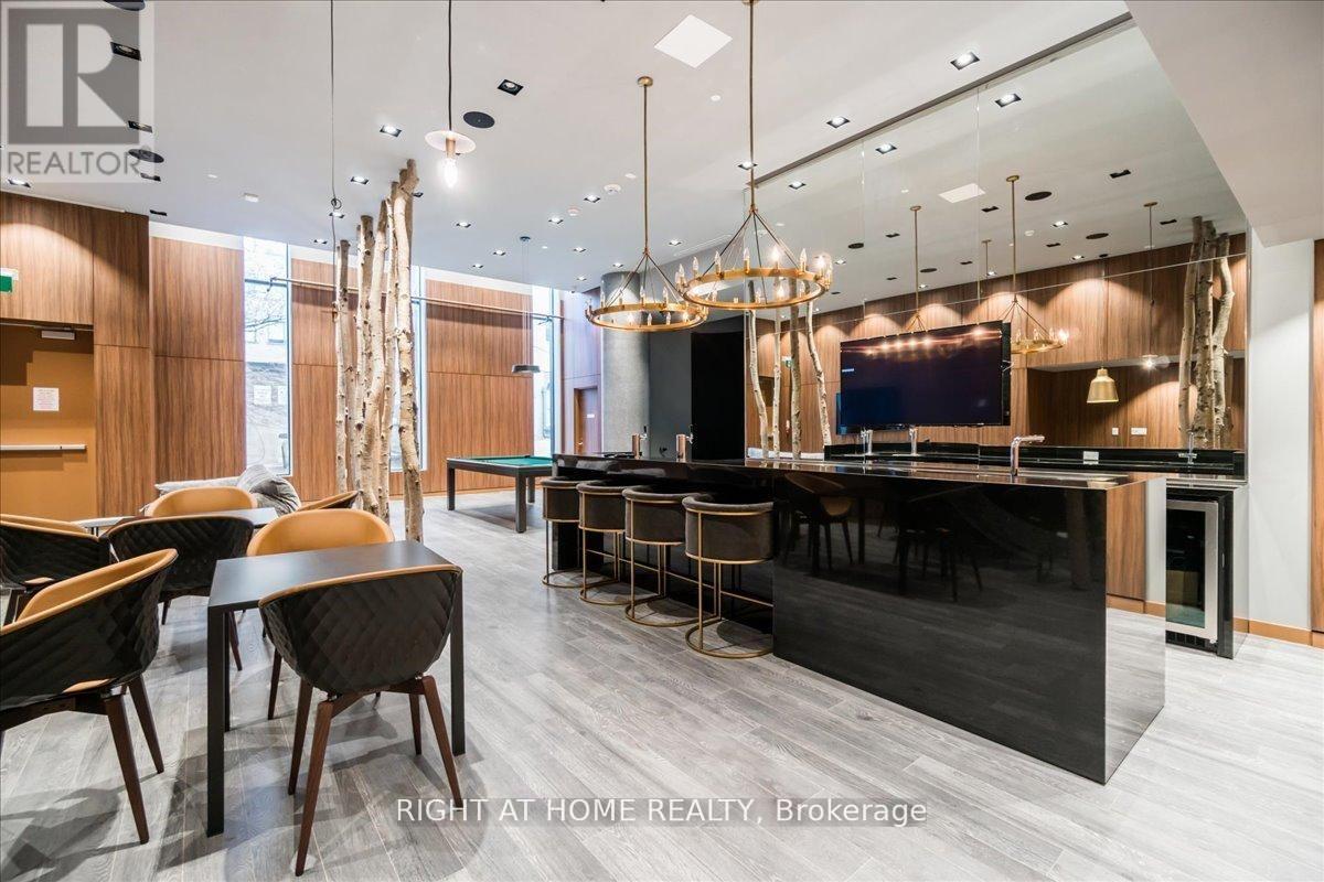 3608 - 161 Roehampton Avenue, Toronto, Ontario  M4P 0C8 - Photo 17 - C12894342