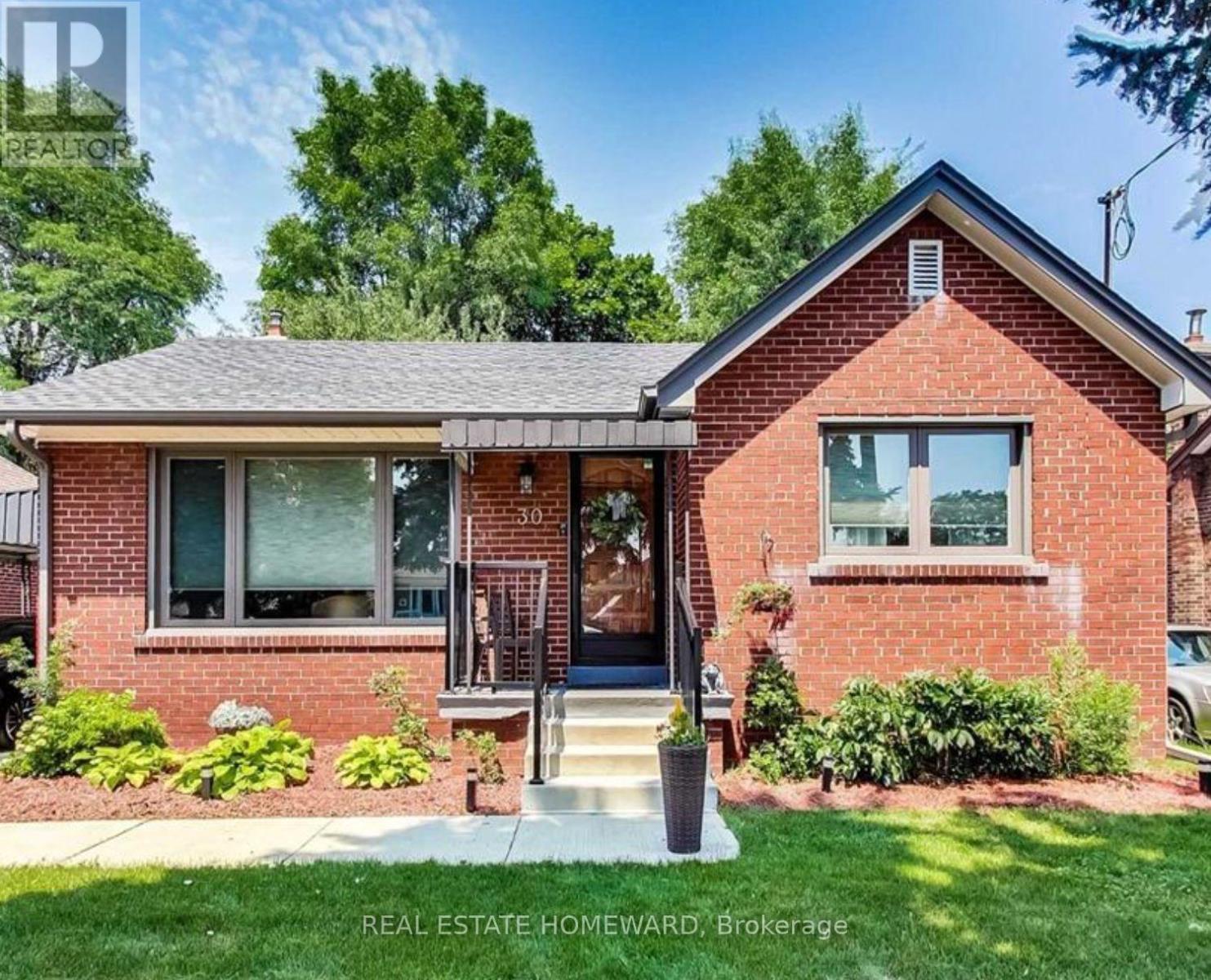 BSMT - 30 MARCHINGTON CIRCLE, Toronto, Ontario