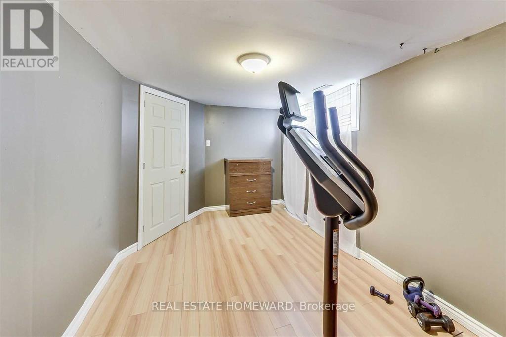 Bsmt - 30 Marchington Circle, Toronto, Ontario  M1R 3M4 - Photo 3 - E12894310