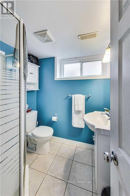 Bsmt - 30 Marchington Circle, Toronto, Ontario  M1R 3M4 - Photo 7 - E12894310