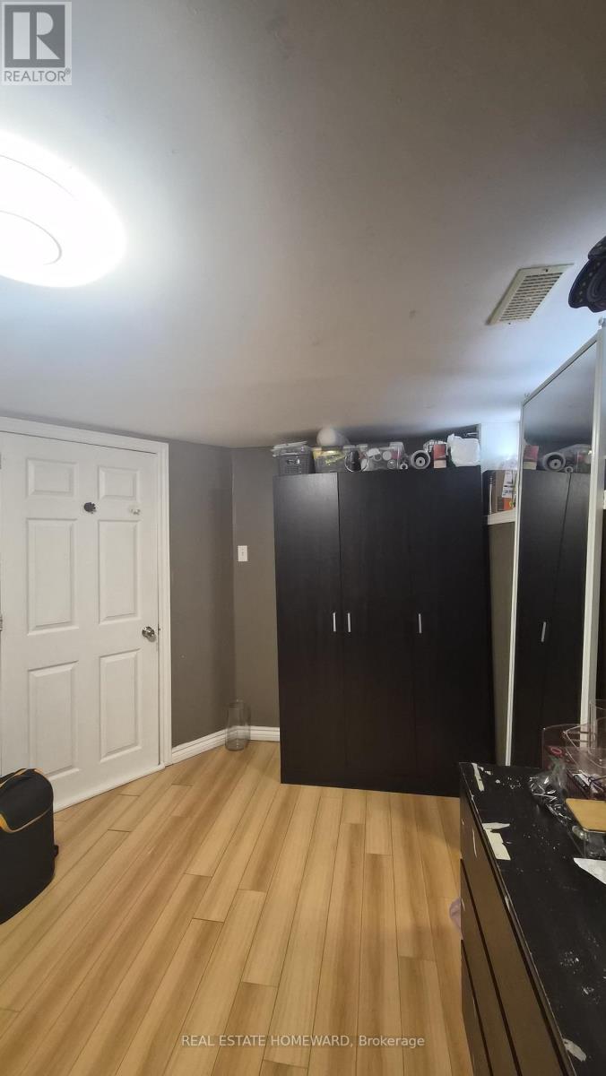 Bsmt - 30 Marchington Circle, Toronto, Ontario  M1R 3M4 - Photo 8 - E12894310