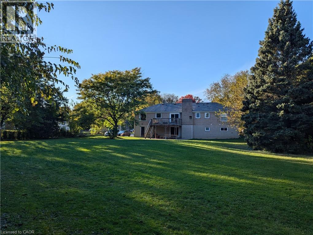 395 Warrington Drive, Waterloo, Ontario  N2L 2P7 - Photo 48 - 40812035