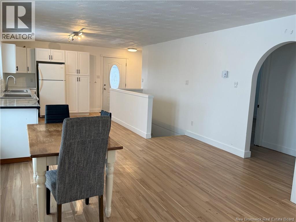 2938 Rue Chiasson, Bas-Caraquet, New Brunswick  E1W 5V7 - Photo 11 - NB135285