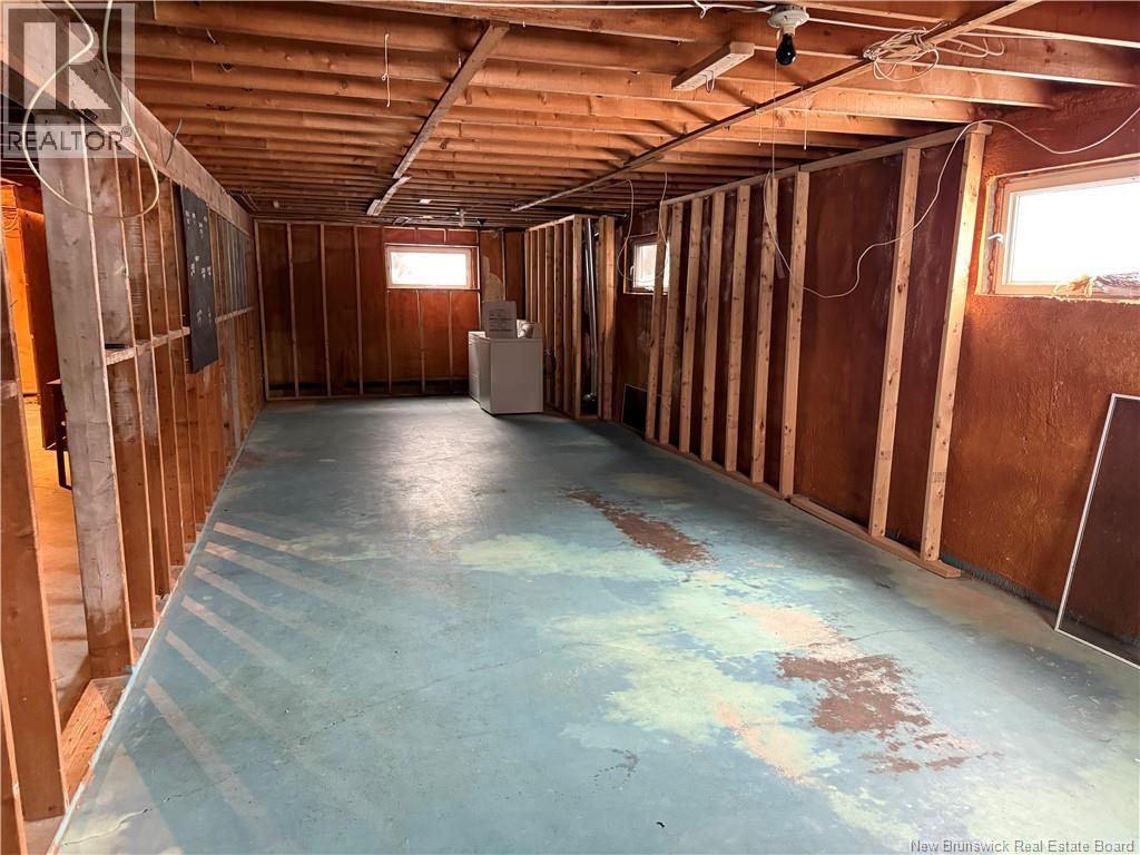 2938 Rue Chiasson, Bas-Caraquet, New Brunswick  E1W 5V7 - Photo 22 - NB135285